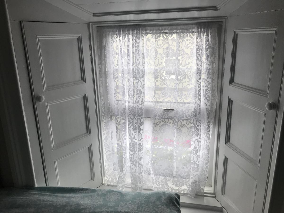Gordon'S Guesthouse Loughrea Exteriör bild
